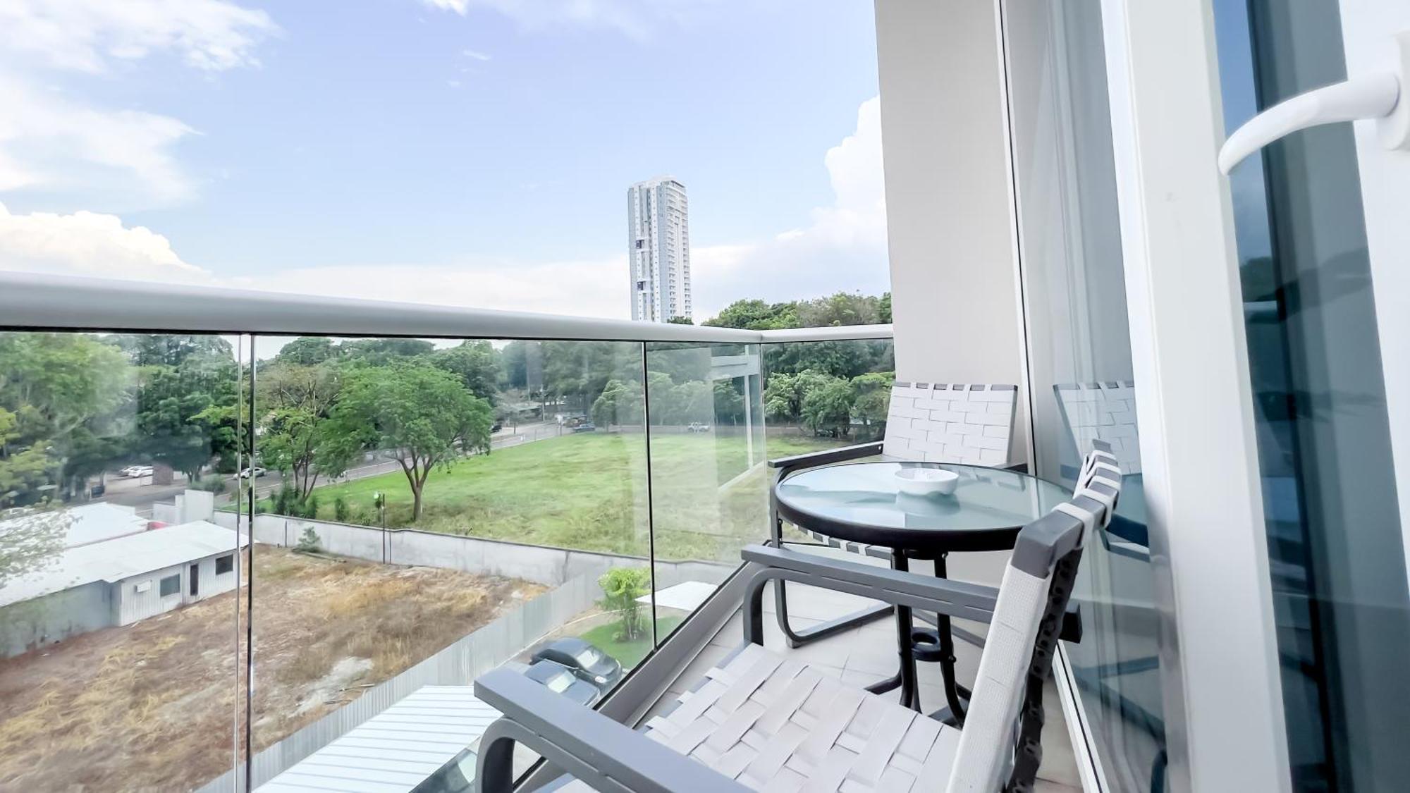 Amplio Condominio Ejecutivo Con Hermosa Vista Сан Педро Сула Екстериор снимка