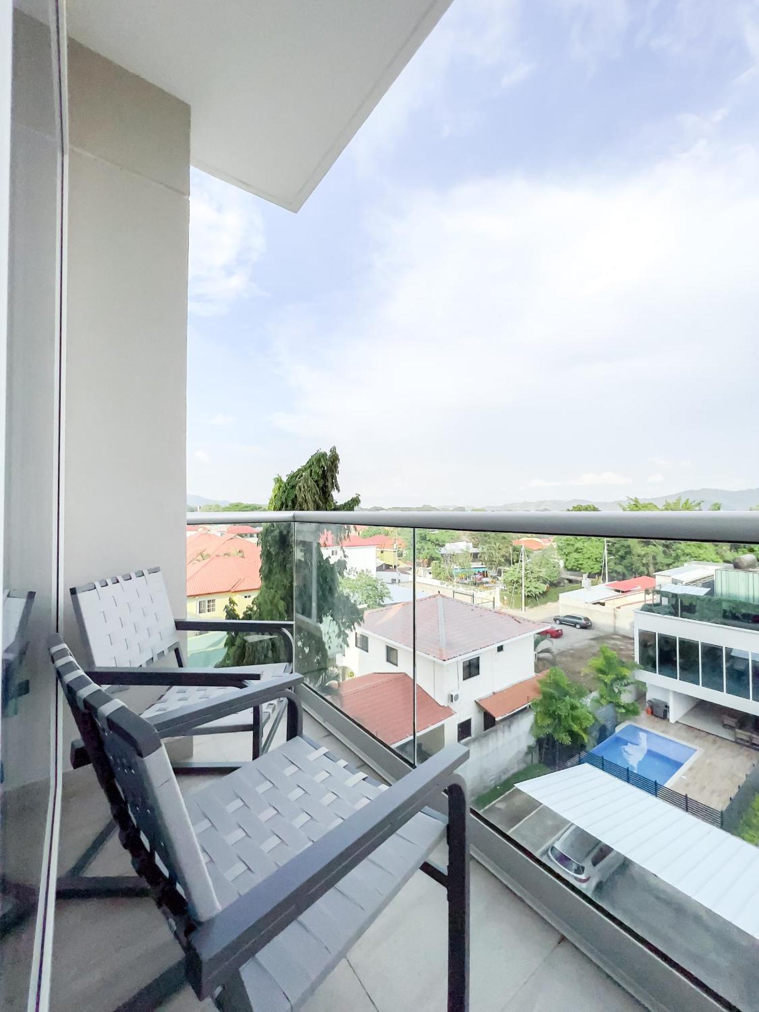 Amplio Condominio Ejecutivo Con Hermosa Vista Сан Педро Сула Екстериор снимка