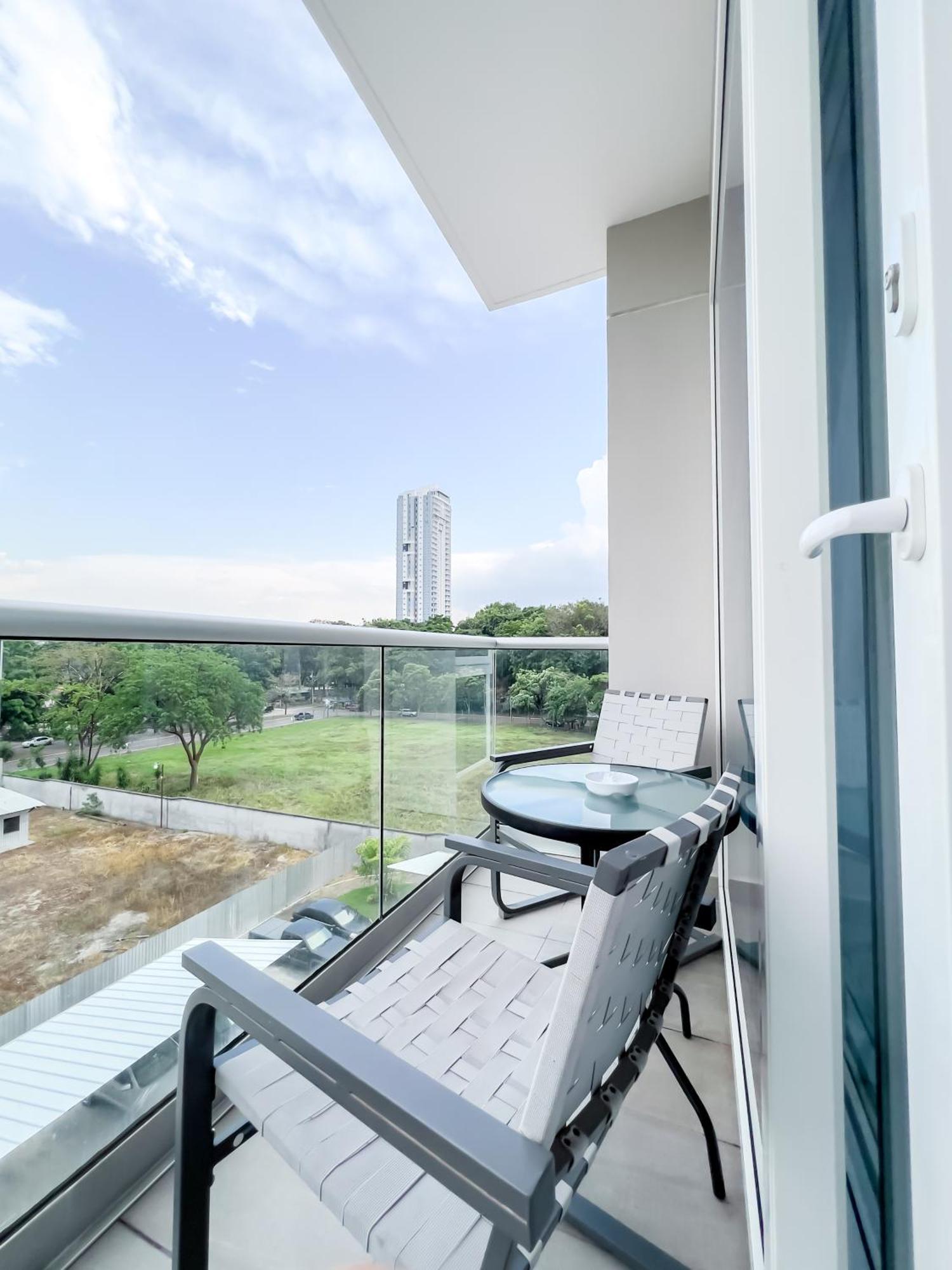 Amplio Condominio Ejecutivo Con Hermosa Vista Сан Педро Сула Екстериор снимка